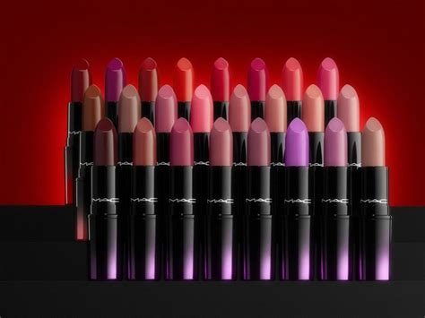 Marketing Mix of MAC Cosmetics and 4Ps (Updated 2024) | Marketing91