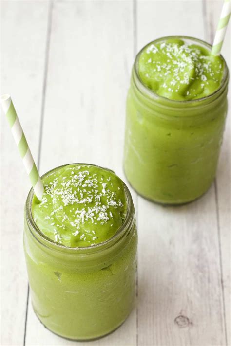 Matcha Green Tea Smoothie - Loving It Vegan