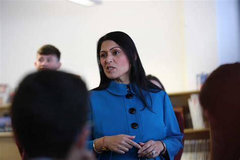 Priti Patel Young / Priti Patel I Will Give The Police The Powers They Need To Defeat Crime Full ...