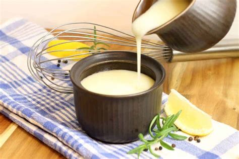 How To Make Veloute Sauce (In Three Easy Steps) - Earth, Food, and Fire