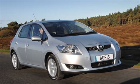 Toyota Auris (2008) - picture 19 of 33