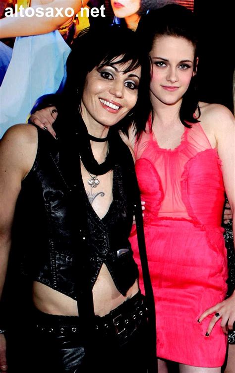 Joan Jett and Kristen Stewart 2010 | Joan jett, Joan, Kristen stewart