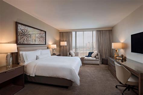 Hotel Suites in Houston | The Westin Galleria Houston