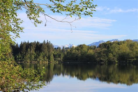 1TrueCanadian.ca: Beautiful Deer Lake Park, Burnaby BC