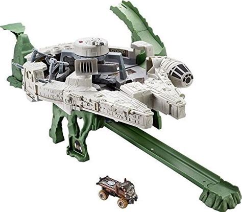 Hot Wheels Star Wars Millennium Falcon Playset