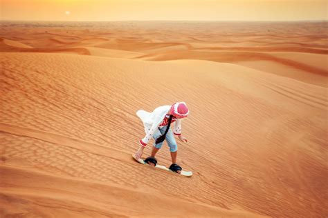 Sandboarding in the Dubai Desert - Introducing Dubai