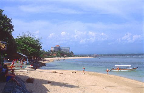 Sanur Beach Bali ~ Indonesian Culture and Tradition