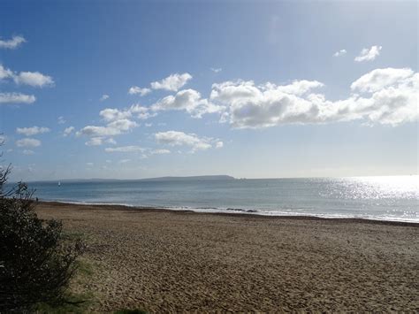 The beach at Highcliffe Castle - Highcliffe Castle