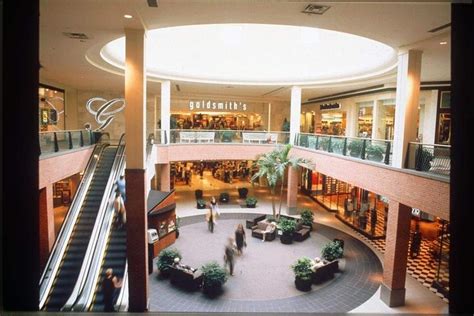 Wolfchase Galleria®, Memphis - Features Dillard's, JCPenney, Macy's and Sears, plus 120 of the ...