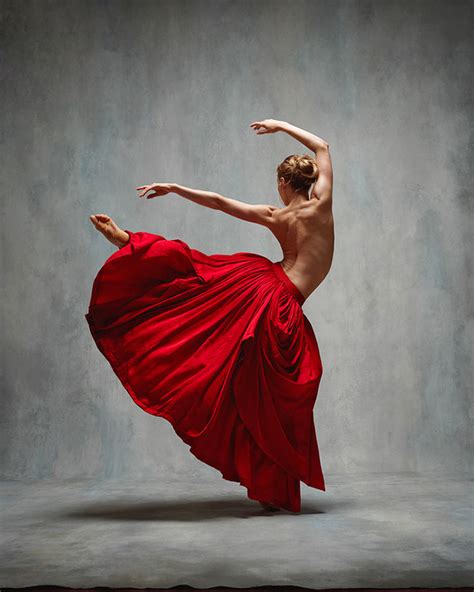 194 Breathtaking Photos Of Dancers In Motion Reveal The Extraordinary Grace Of Their Bodies ...