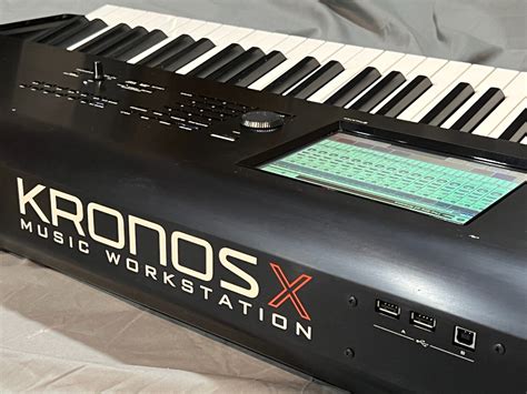 Excellent Korg Kronos X 73 Piano Synthesizer Keyboard Stand ship or ...