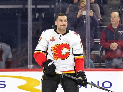 Milan Lucic Scores First as a Flame, Calgary Beats Buffalo 4-3 - The Hockey Writers - Calgary ...