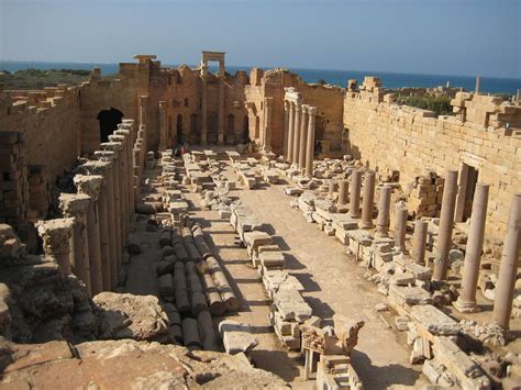 Severan Basilica - Leptis Magna - Wikipedia | Rome antique, Libye ...