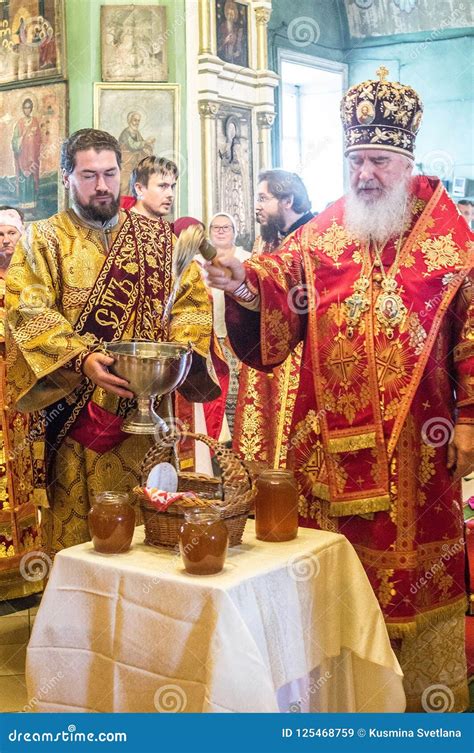 The Metropolitan Celebrated the Divine Liturgy in the Russian Orthodox ...