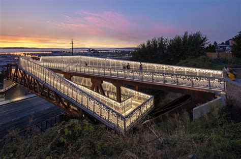 Grand Avenue Park Bridge / LMN Architects | ArchDaily