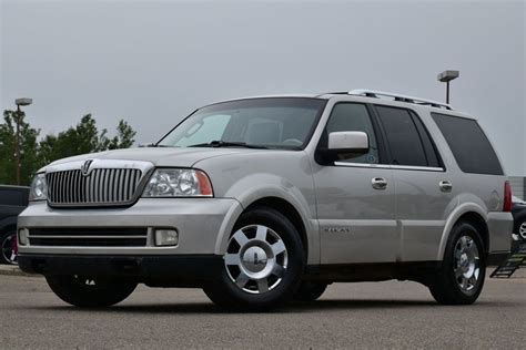 2006 Lincoln Navigator | Adrenalin Motors