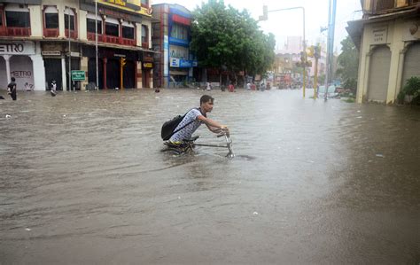 Extreme weather conditions cost India $10 billion, says UK charity | Current Affairs News ...