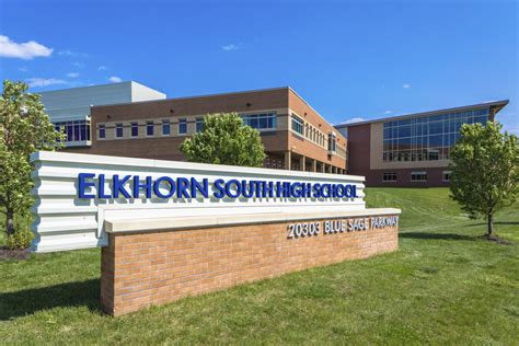 Elkhorn South High School - SGH Concepts