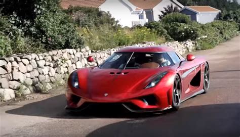 Christian von Koenigsegg Drives 1,500 HP Regera Hybrid at Koenigsegg ...