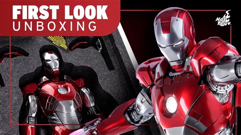 Hot Toys Iron Man Mark VII D100 Figure Unboxing | First Look - YouTube