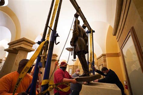 Robert E. Lee statue removed from Capitol - POLITICO