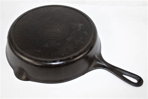 Antique Griswold Cast Iron #8 Skillet 701E, Cast Iron Cookware