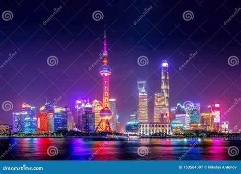 Cityscape of Shanghai at Twilight Sunset. Panoramic View of Pudong Business District Skyline ...