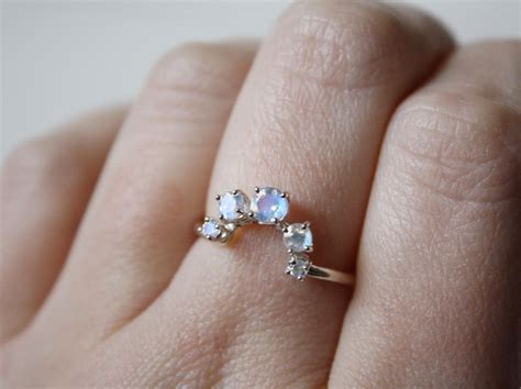 10 Moonstone Engagement Rings - Jewelry Jealousy