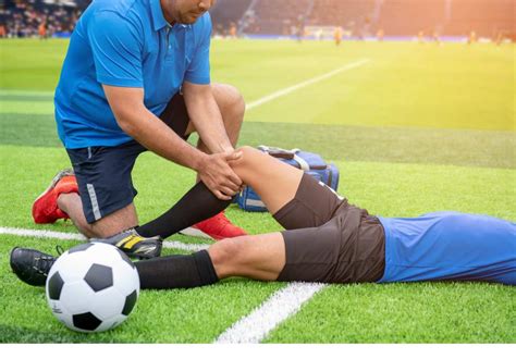 5 Common Injuries That Sideline Football Players - AICA Orthopedics