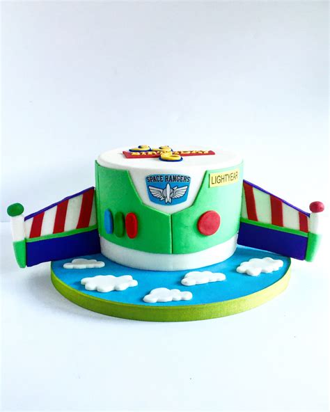 Simple Buzz Lightyear cake | Toy story birthday cake, Toy story cakes ...