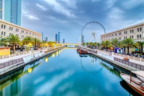 Strolling at the waterfront in Dubai