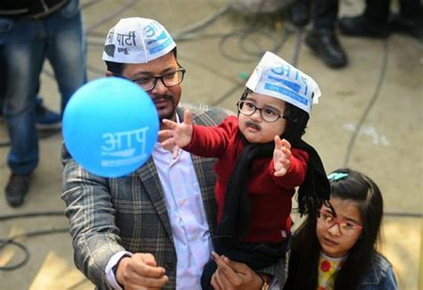 Adorable Mini Mufflerman Has Now Been Invited To Arvind Kejriwal's Oath ...