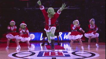 Dancing Grinch GIFs - Find & Share on GIPHY