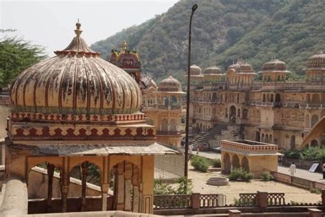 14 Popular Temples in Jaipur | Well-known Temples in Jaipur | Treebo Blogs