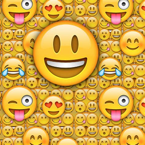 Smile Emoji Wallpapers - Top Free Smile Emoji Backgrounds - WallpaperAccess