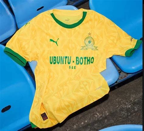 2023–2024 Mamelodi Sundowns Jersey Kit: What to Know - Lineup For