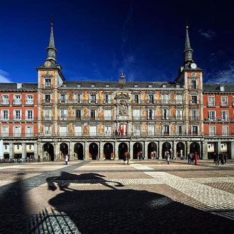 Plaza Mayor de Madrid - Arquitectura e Historia