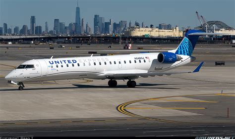 CRJ-550 - United Express (GoJet Airlines) | Aviation Photo #6371789 ...