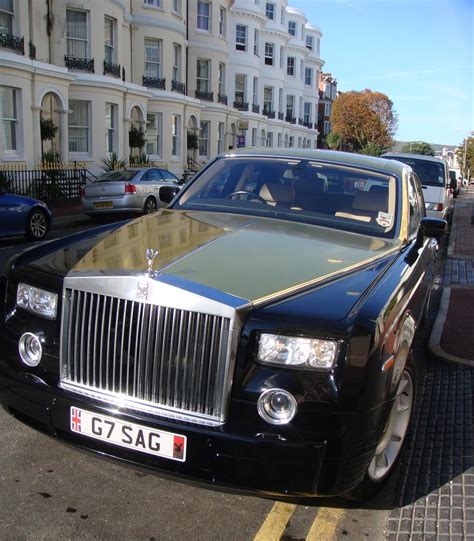 Gold Rolls Royce Phantom | Automobile For Life