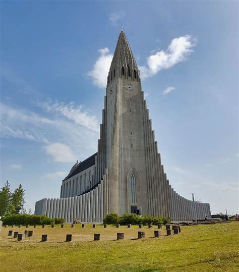 Hallgrímskirkja Church in Reykjavík - Hitched to Travel