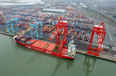 Peel Ports enhances Liverpool port equipment - Container News