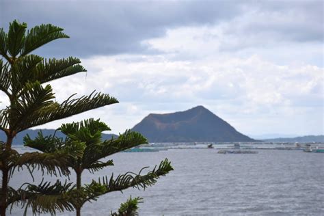 Taal Volcano Tagytay, Philippines – Hiking Photos-55 – Darpan Dodiya