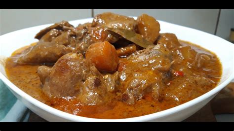 Chicken Caldereta | Easy Kalderetang Manok Recipe | Chicken Stew - YouTube