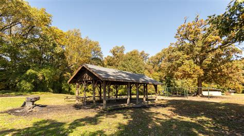 Picnic Grove 24 (U.S. National Park Service)