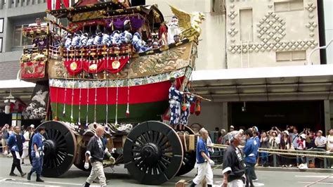 Float and dancers passing us at Gion Matsuri Festival, Kyoto, Japan ...