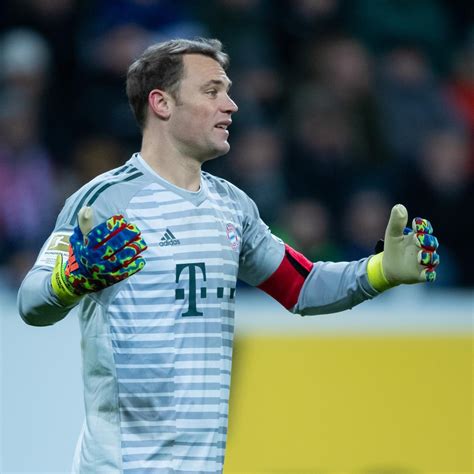 Manuel Neuer Suffers Hand Injury in Training, out of Bayer Leverkusen Clash | News, Scores ...