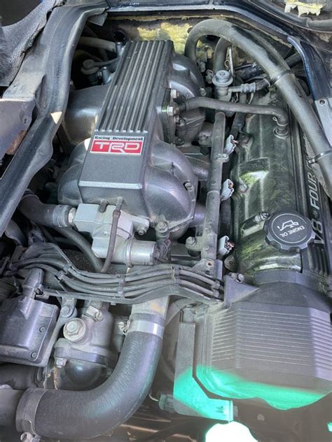 1992 Toyota HiAce with a 1UZ-FE V8 03 – Engine Swap Depot