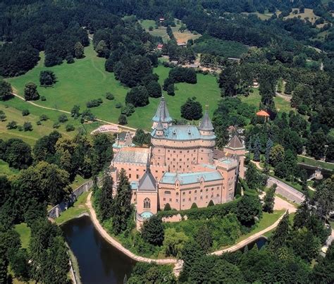 Beautiful Eastern Europe: Bojnice castle Slovakia