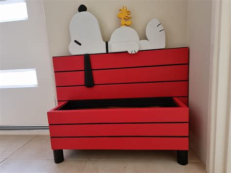 Garden Projects, Wood Projects, Snoopy Nursery, Snoopy Dog House, Wood Furniture, Cute Gifts ...