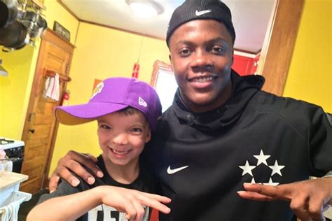 Teddy Bridgewater Responds to Fan's Music Video, Shows Up for Birthday ...